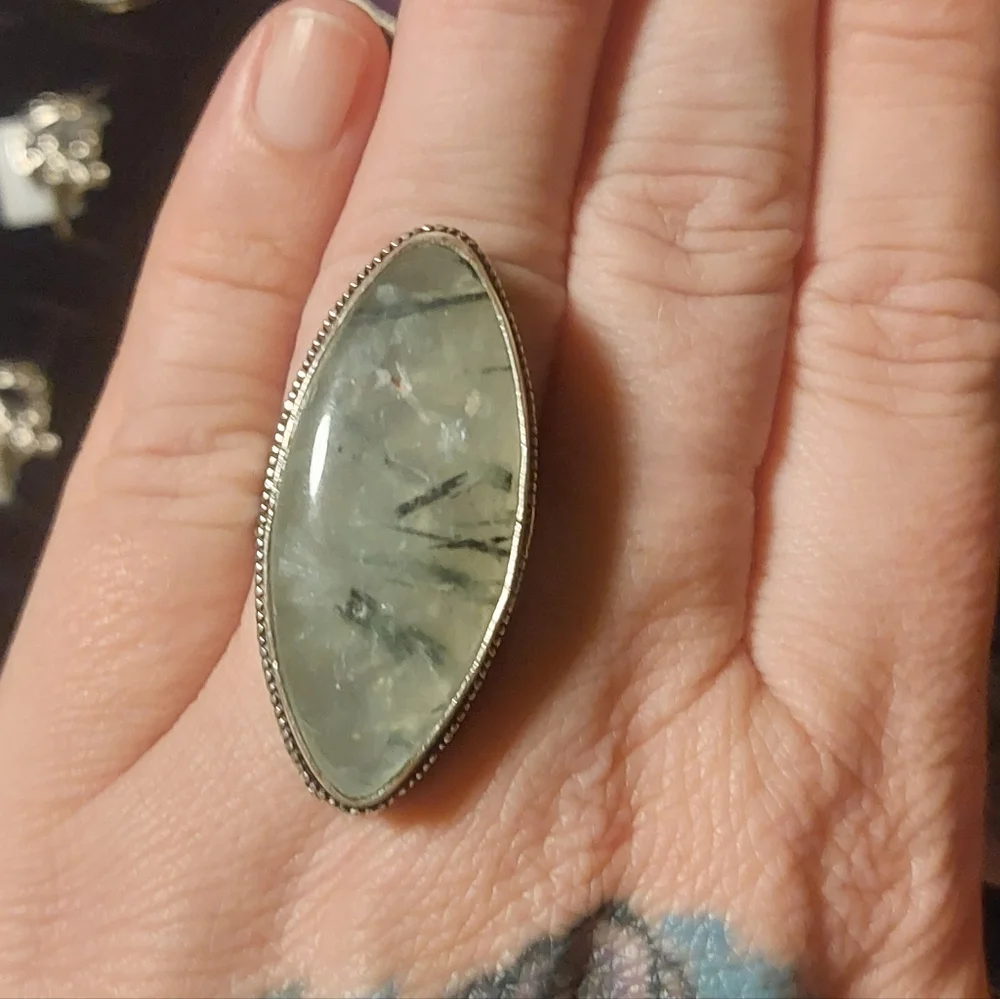 Moss Prenhite High Setting Ring Size 7 - Picture 4 of 6